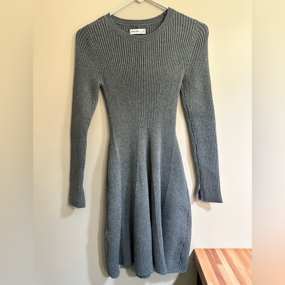 Nine West Charcoal Long Sleeve Dress - Picture 2 of 6